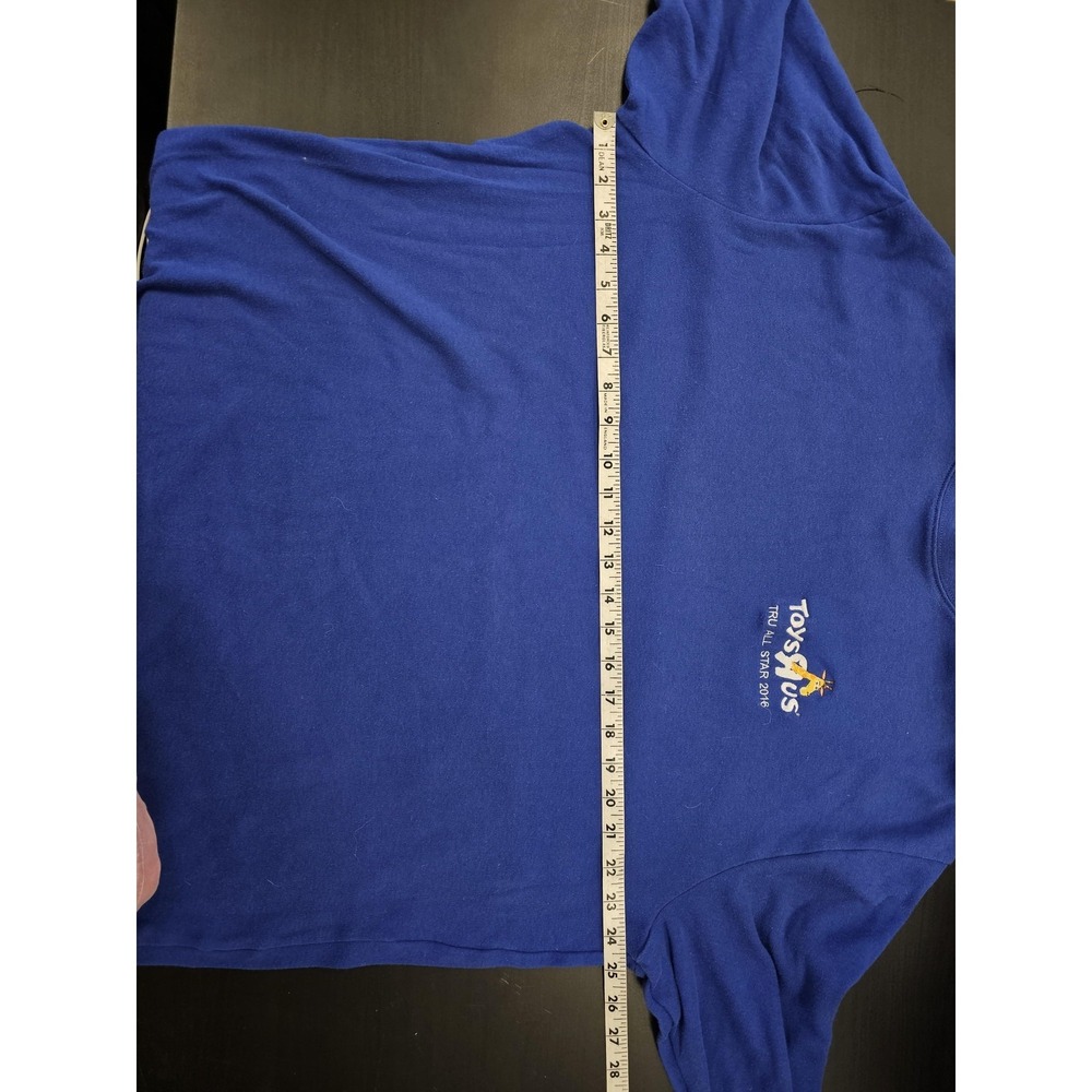 Toys R Us Geoffrey Shirt Mens Large Blue Long Sleeve Mock Neck TRU Promo 2016 - Picture 3 of 6